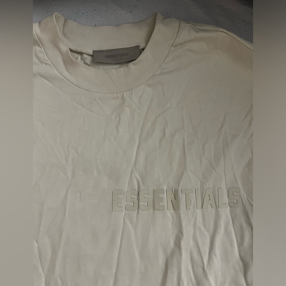 Essentials Tee - Picture 1 of 3